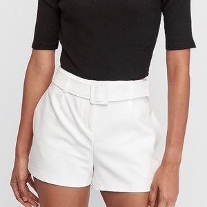 EXPRESS High Rise Belted Shortie Short - Size 6